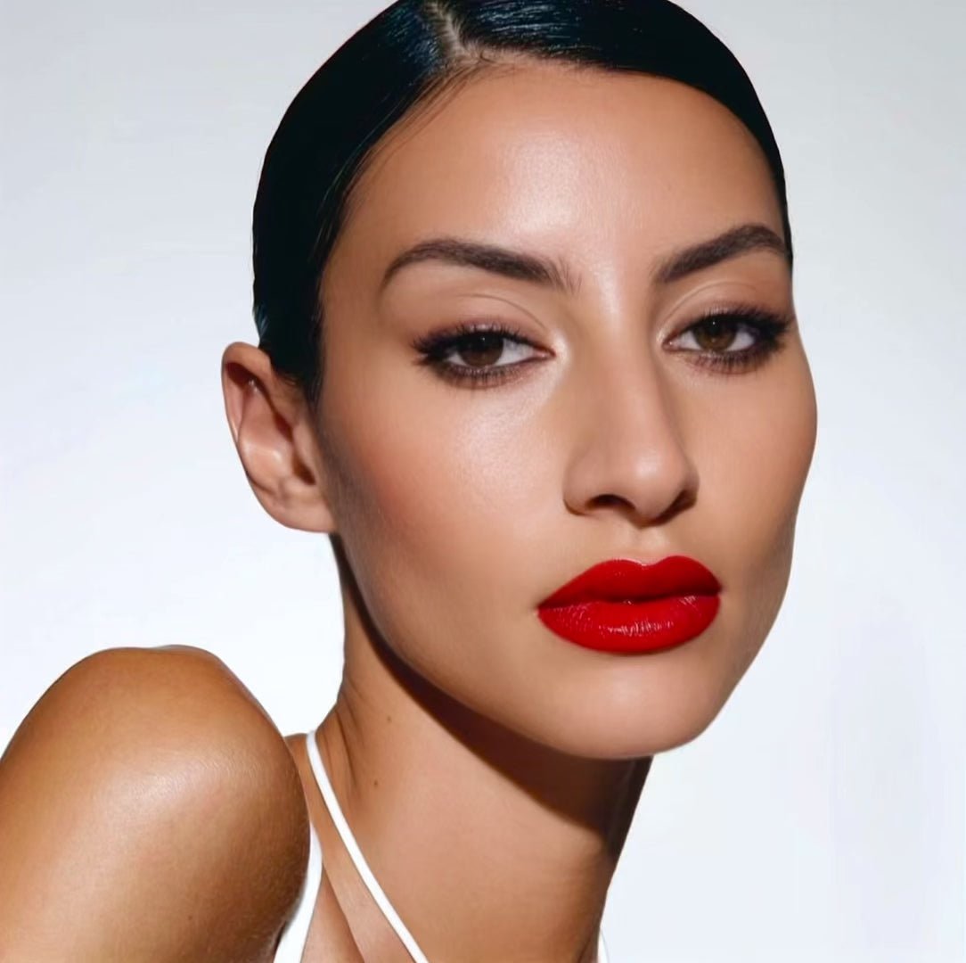 V.V.I.P. HYDRATING SHINE LIP COLOR