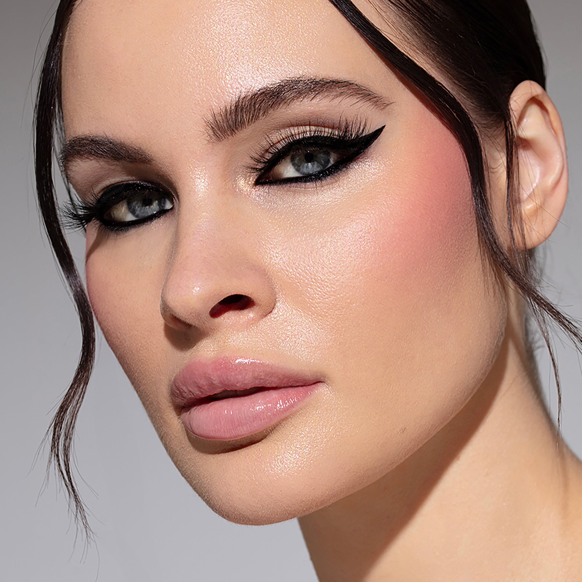 VERBATIM ™ LONGWEAR EYELINER PENCIL - AYAN BEAUTY